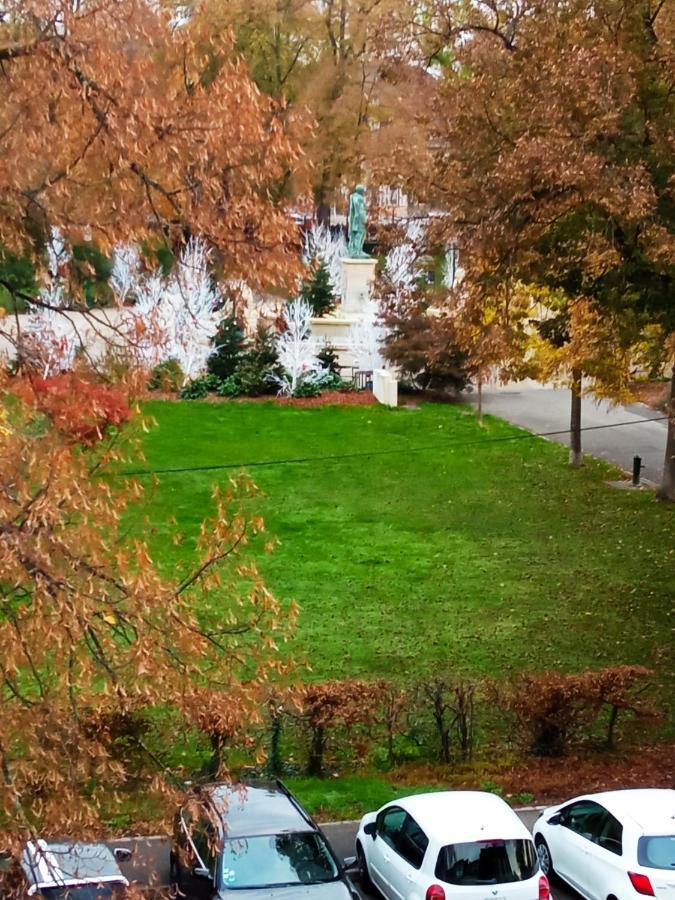 Rare A Colmar - Appartement Champ De Mars Vue Sur Parc - 70M2 - 2 Chambres Bagian luar foto